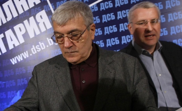 Димитър Бъчваров се оттегли от ръководството на ДСБ