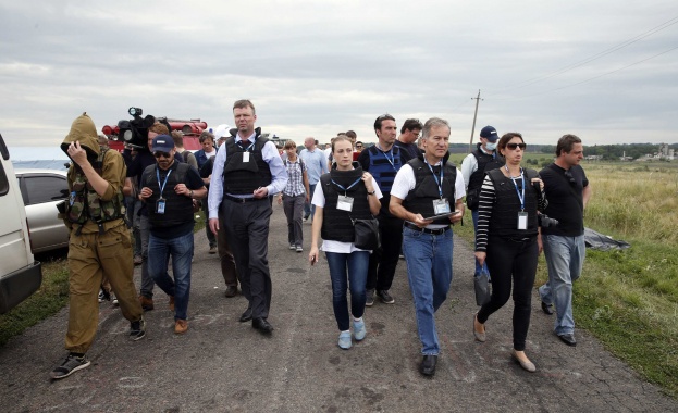 Донецкa и Луганскa област получиха специален статут и право на предсрочни избори