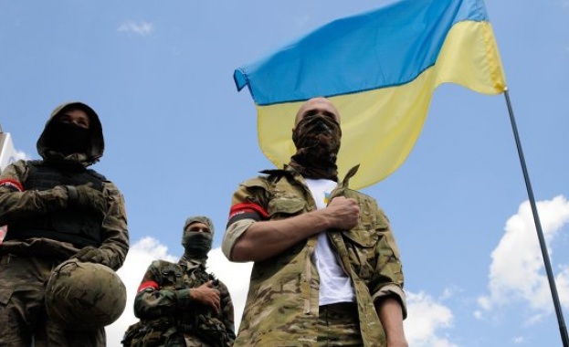 „Десен сектор” ще участва в парламентарните избори в Украйна