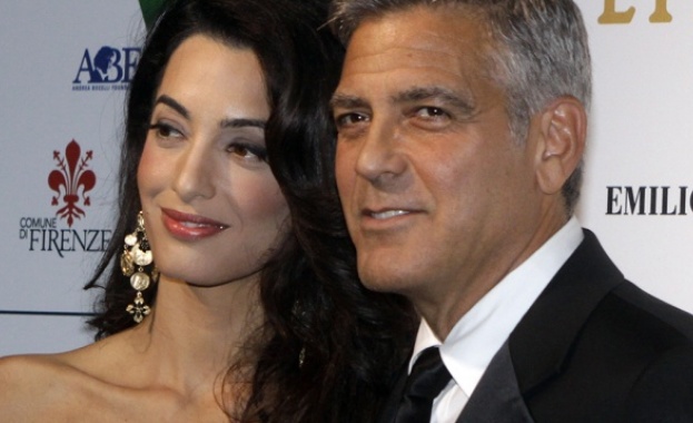 Клуни и Аламудин вдигат две сватби 