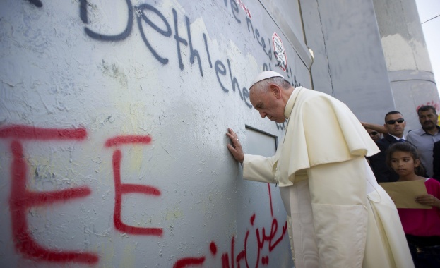 Папа Франциск - мишена на „Ислямска държава” 