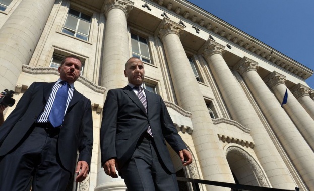 Касационният съд заседава по делото за шестте "Не" на Цветанов