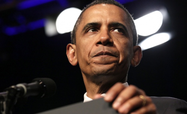 Американски журналист: Обама реши да не подкрепя новата украинска власт поради липса на пари