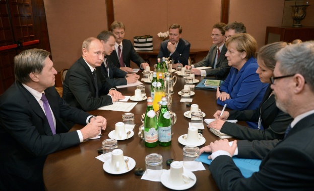 Путин и Порошенко в преговари с европейските лидери за кризата в Украйна