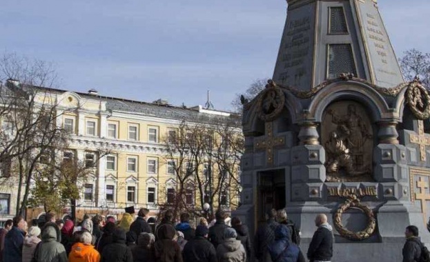 Православни от Русия и Сърбия се помолиха за мира и единството на Украйна