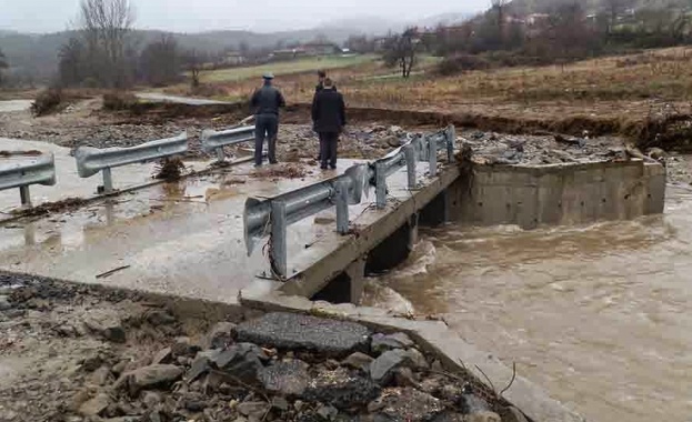 Кърджалийско село остана изолирано от света 