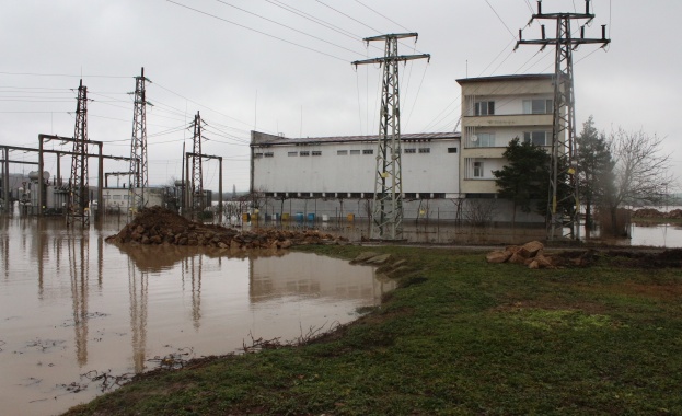 Електрозахранването на община Гълъбово остава по резервна схема