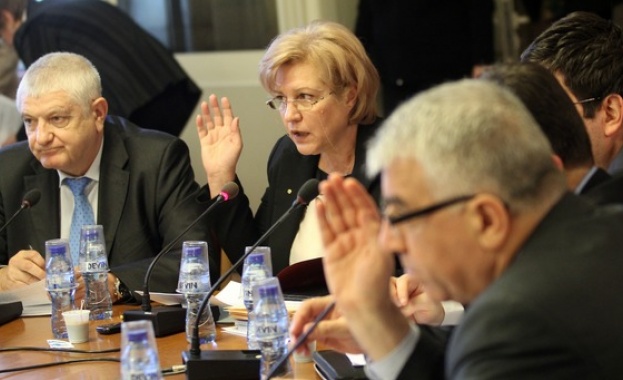 БСП към М.Стоянова: Изпълнете решението на парламента - да влезе в дневния ред на НС прогресивното подоходно облагане