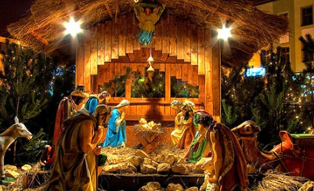 ✝ Рождество Христово (Вечерня, Утреня и св. Вас. лит.) (Всичко на празника)