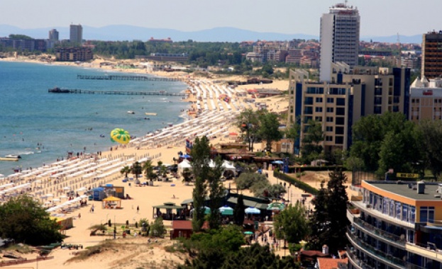 Британските туристи могат да се завърнат в българския курорт Слънчев