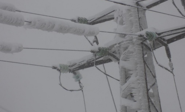 Към 15.30 ч. без електрозахранване са 38 населени места в северна България