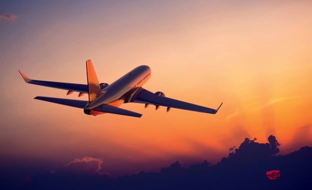 Съмнителен пътник забави полет от Лондон до София