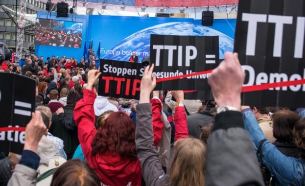 ЕП гласува резолюция по преговорите за ТПТИ, БСП подкрепя подписката STOP TTIP