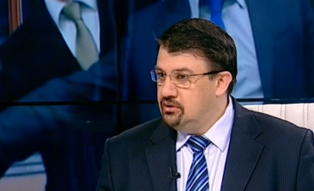 Настимир Ананиев: Вредни за България са ГЕРБ и ДПС