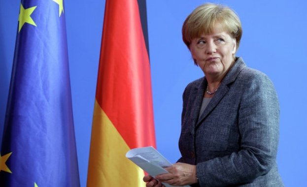 Меркел: Мигрантите, които не са от региони на бойни действия, трябва да си вървят обратно