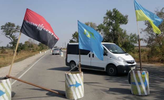 В украинския парламент внесоха законопроект за пълна блокада на Крим и Донбас