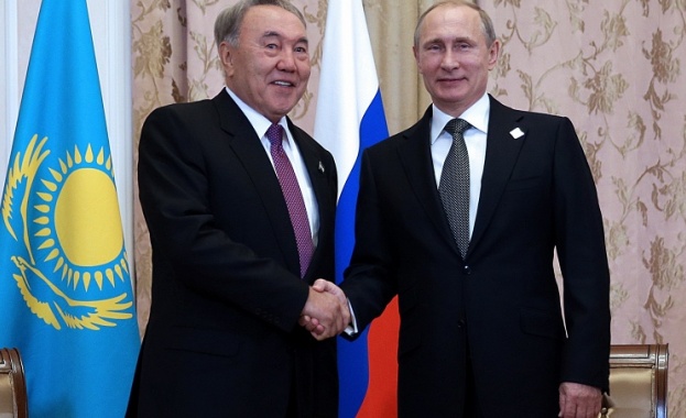 Путин ще обсъди с Назарбаев двустранните отношения и световните проблеми