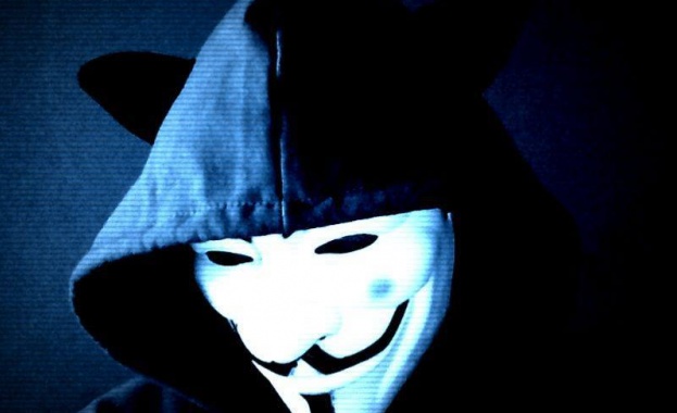 Anonymous разбиха 5500 акаунта на "Ислямска държава"