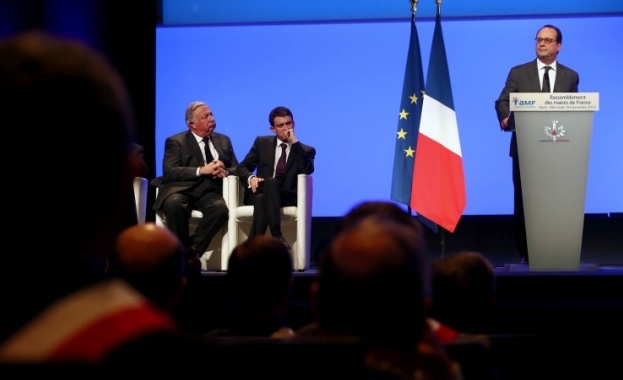 Франсоа Оланд обяви международна коалиция срещу ИД (видео)