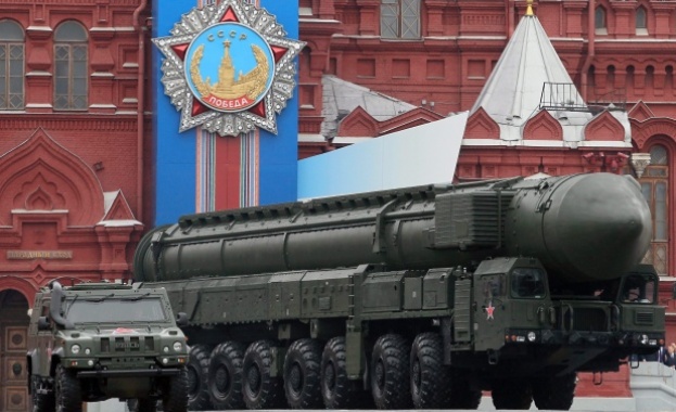 Москва разсекрети ядрени оръжия, показва ги на изложба