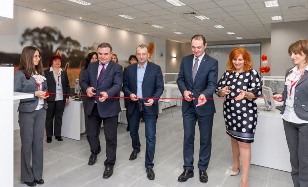 EVN България откри нов модерен офис за клиентско обслужване в гр. Бургас 