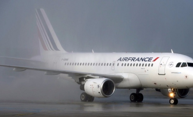 След осемгодишно прекъсване, Air France възобновява полетите до Техеран