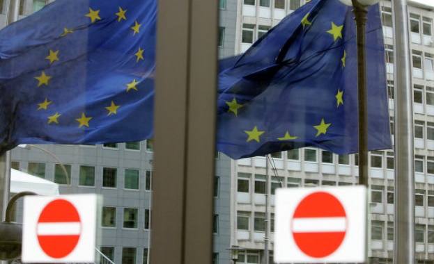 Европейски политици: Единствено натискът от страна на САЩ накара ЕС да въведе санкциите срещу РФ