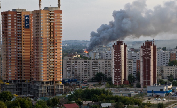 Осем са пострадалите при пожара във Волгоград