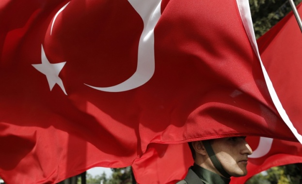 Турски депутати: Кризата в отношенията с Русия може да струва на икономиката на страната 12,2 млрд. долара