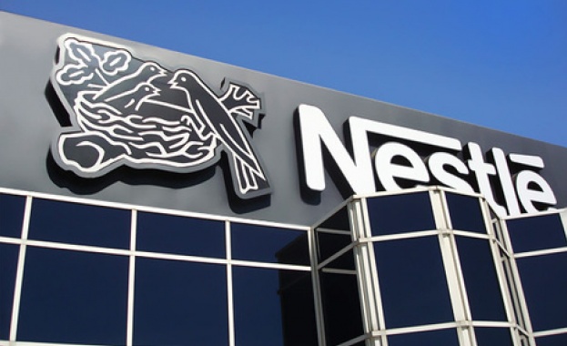 Nestle на съд - деца роби добивали какао за компанията