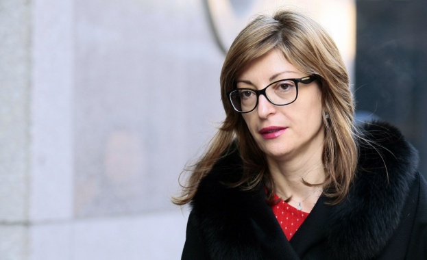 Екатерина Захариева: С поправките в закона даваме гаранции за независима съдебна власт 