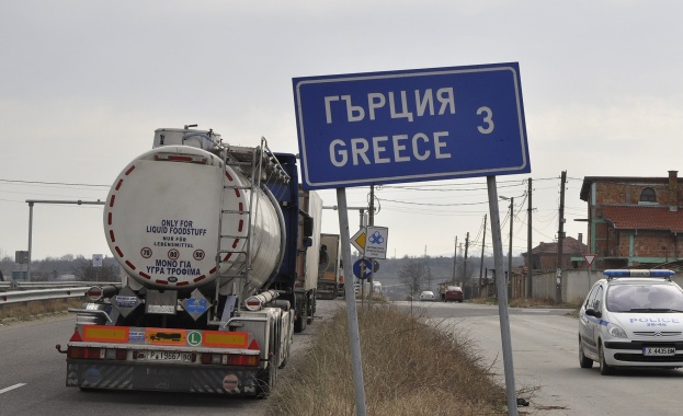 Ив. Московски: Гръцките фермери вече изтеглят тракторите