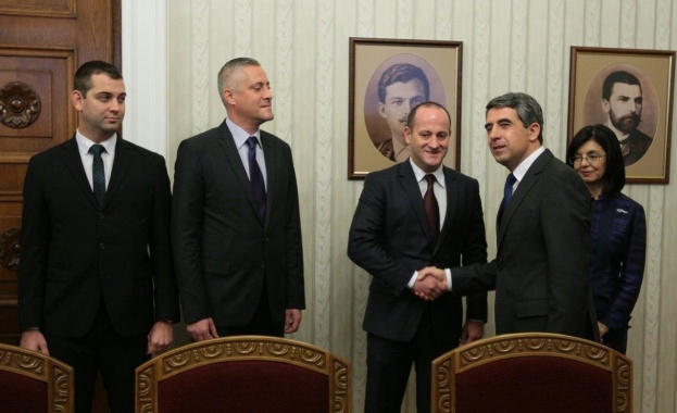 Президентът Плевнелиев ще проведе политически консултации с ПФ и с РБ