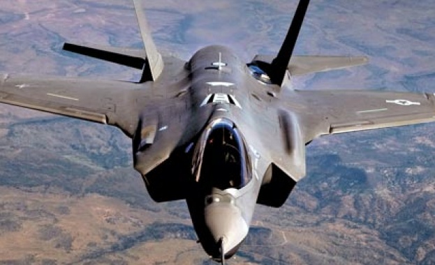 Използването на F-35 започна с провал