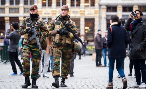 Бомбена заплаха блокира търговския квартал в центъра на Брюксел