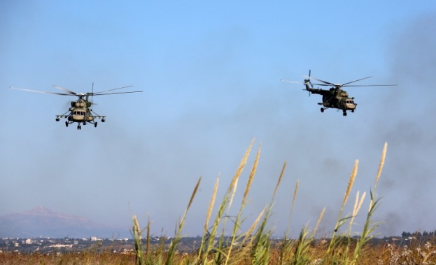 Три ударни вертолета от ВКС на РФ напуснаха авиобазата Хмеймим в Сирия