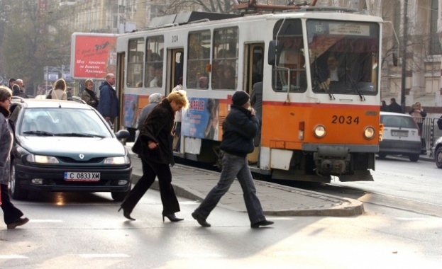 От днес в софийския транспорт - скъп билет, в компанията на полиция