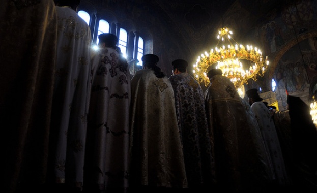 Днес: Неделя на Всички български светии