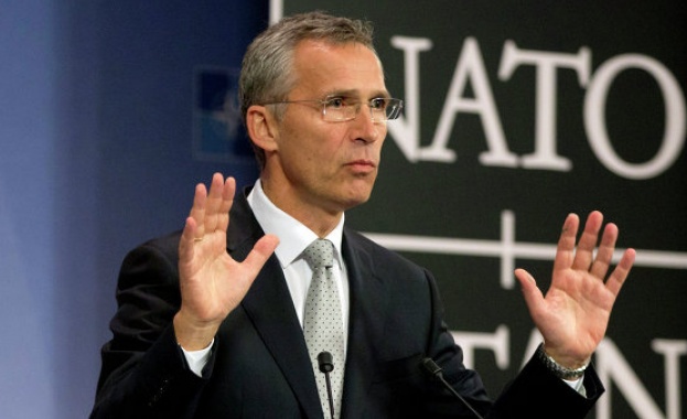 Столтенберг: НАТО ще продължи да оказва помощ за военните реформи в Украйна