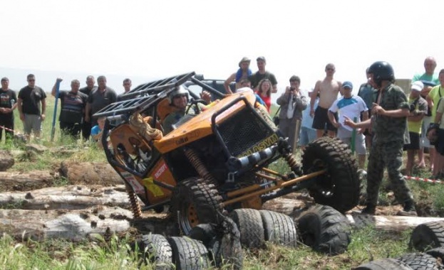 Два дни смях и забавления с Гацо Бацов и Шишо Бакшишо на Off Road Show & Expo