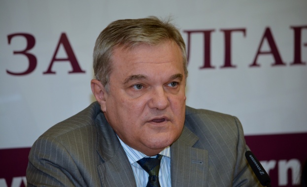 Р. Петков: Т. Петкова е поела ангажимент за скрита приватизация на ключови елементи от енергийната система