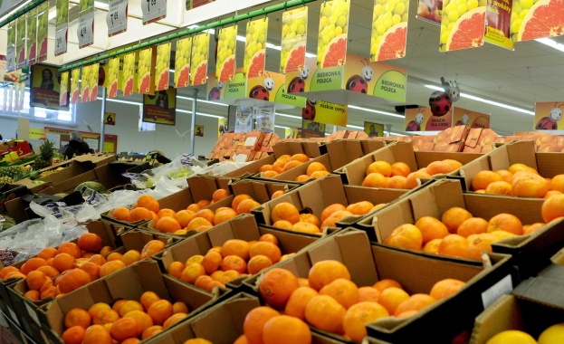 Полша въвежда нов прогресивен данък върху супермаркетите