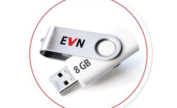 Всеки клиент на EVN България Топлофикация, който заяви безплатната услуга електронна фактура, ще получи подарък 8 GB флаш памет