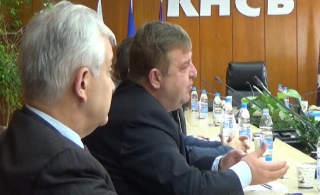 Красимир Каракачанов и КНСБ се обявиха срещу подписването на СЕТА