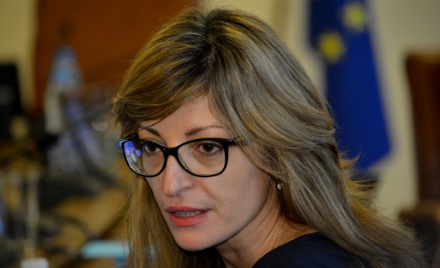 Екатерина Захариева стана национален координатор по антикорупционни политики