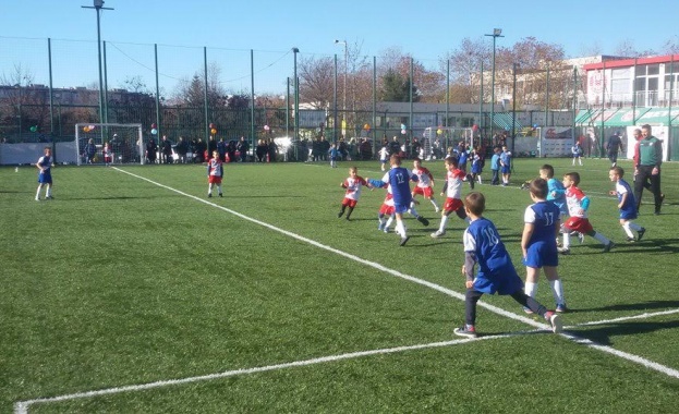 Малки и можещи на детската Шампионска лига в Бургас
