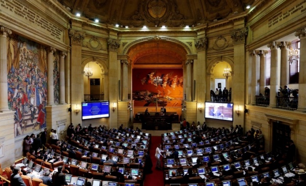 Конгресът на Колумбия ратифицира мирното споразумение с ФАРК