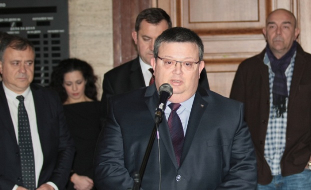 Препоръки на европрокурорите връщали съдебната реформа с крачка назад според Цацаров