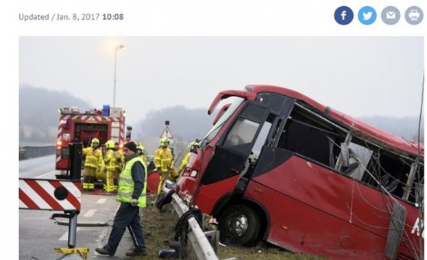 Автобус с туристи катастрофира във Франция, има жертви  