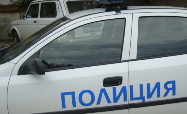 Полицията арестува 15 души по време на акция срещу техно парти в Пловдив